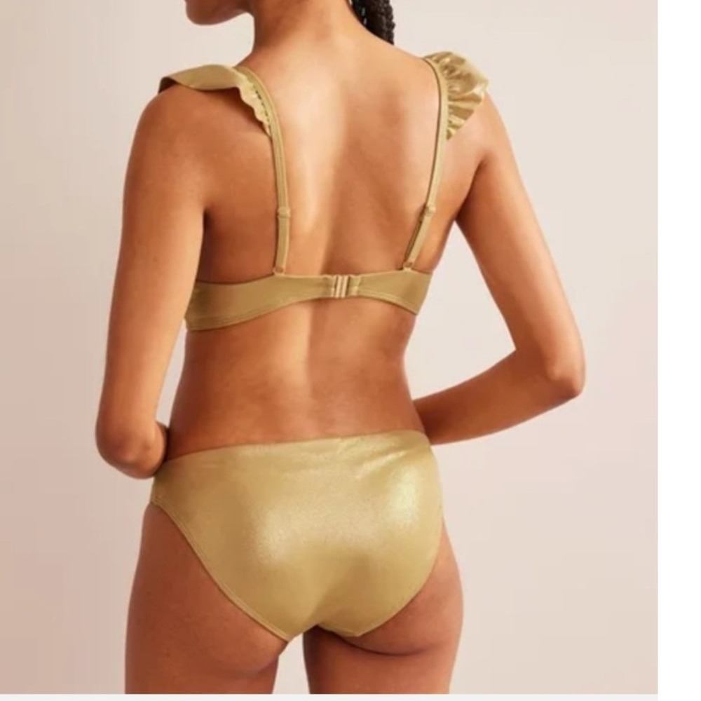 Boden Palermo Ruffle V Bikini Set Gold Metallic‎ Lame Two Piece Swimsuit 8/10 - Picture 2 of 14